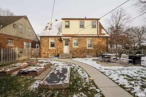 2415 28th St, Moline, IL 61265 photo 22