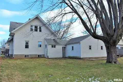 2335 4th St, Moline, IL 61265 photo 5