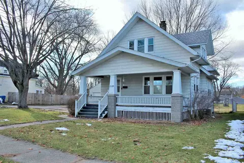 2335 4th St, Moline, IL 61265 photo 1
