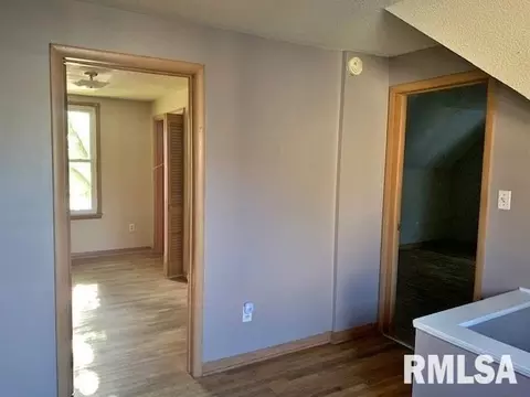 1726 10th St, Moline, IL 61265 photo 4