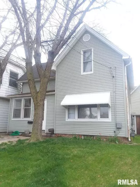 1726 10th St, Moline, IL 61265 photo 1