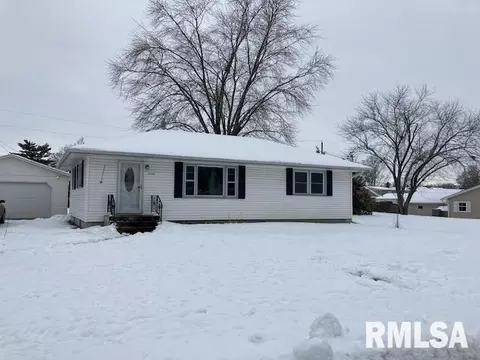 4240 16th Ave, Moline, IL 61265 photo 1