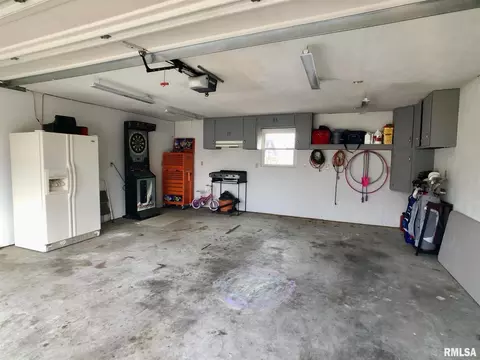1321 State St, Eldorado, IL 62930 photo 37