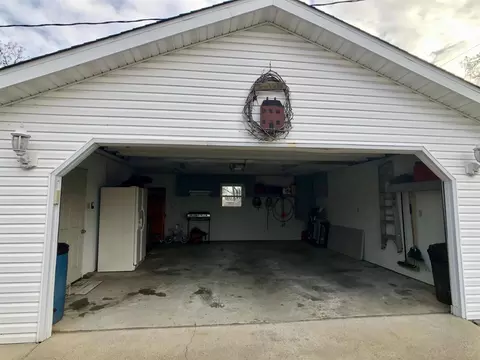 1321 State St, Eldorado, IL 62930 photo 36