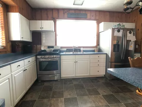 1321 State St, Eldorado, IL 62930 photo 13