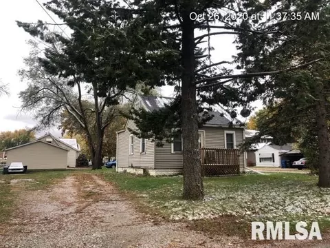 302 32nd Ave, Moline, IL 61265 photo 1