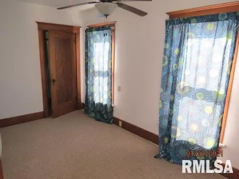 308 W Main St, Morrison, IL 61270 photo 6