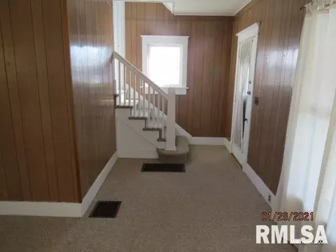308 W Main St, Morrison, IL 61270 photo 5