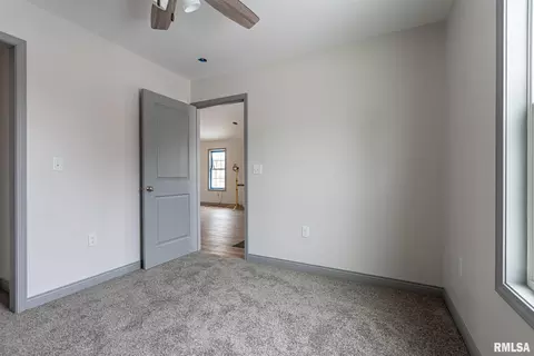 117 N 35th St, Herrin, IL 62948 photo 9