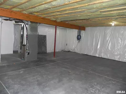 1705 E 6th St #A, Coal Valley, IL 61240 photo 34