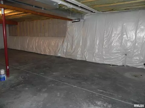 1705 E 6th St #A, Coal Valley, IL 61240 photo 31