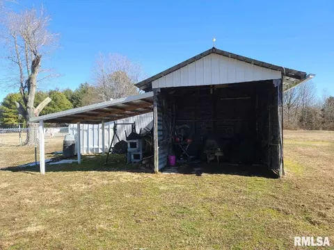 18079 Pittsburg Rd, Marion, IL 62959 photo 8