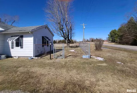 18079 Pittsburg Rd, Marion, IL 62959 photo 3