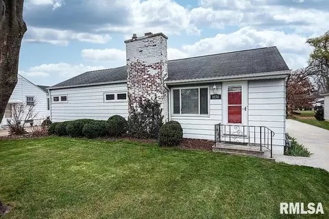 1136 48th St, Moline, IL 61265 photo 1