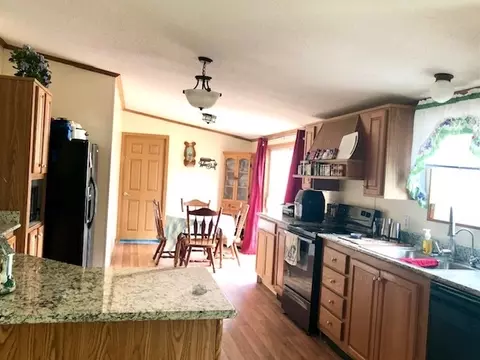 8754 Parkdon St, Christopher, IL 62822 photo 8