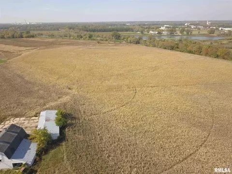 17809 Chase Rd, Fulton, IL 61252 photo 9