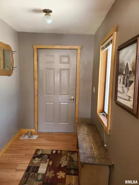 17809 Chase Rd, Fulton, IL 61252 photo 8