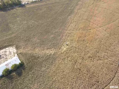 17809 Chase Rd, Fulton, IL 61252 photo 11