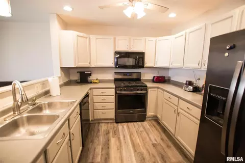 404 9th Ave, Fulton, IL 61252 photo 28