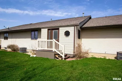 404 9th Ave, Fulton, IL 61252 photo 3