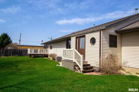 404 9th Ave, Fulton, IL 61252 photo 5