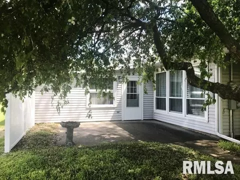 316 E Mcclure St, Kewanee, IL 61443 photo 3