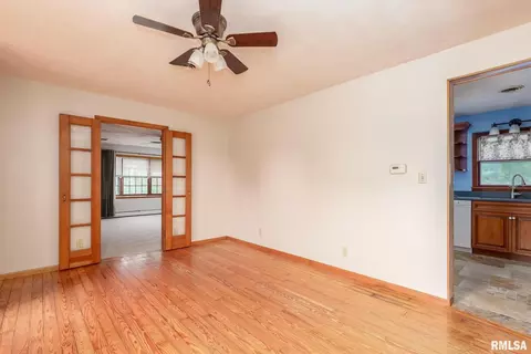 404 Cedar St, Andover, IL 61233 photo 11