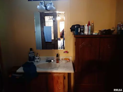 516 Tower Rd, Herrin, IL 62948 photo 22