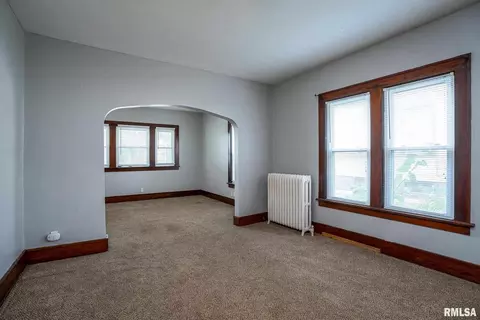 826 20th Ave, Moline, IL 61265 photo 5