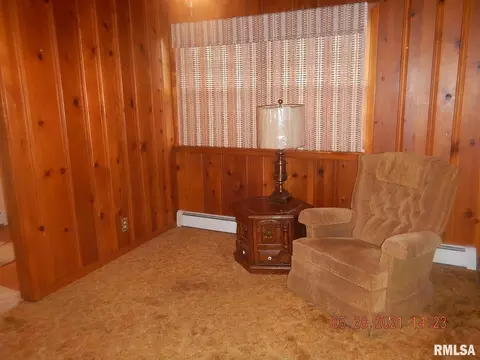 310 Beach St S, Kewanee, IL 61443 photo 12