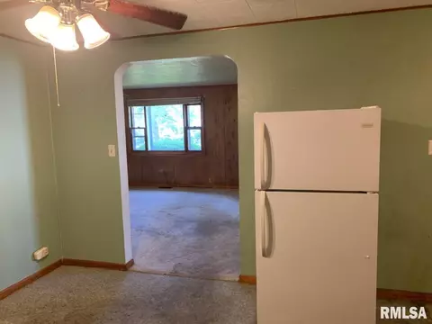 600 Williams St, Kewanee, IL 61443 photo 6