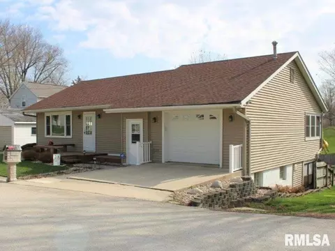 16166 Liberty St, Morrison, IL 61270 photo 1
