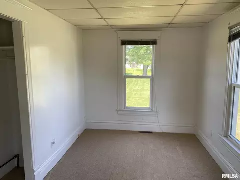 1401 15th St, Viola, IL 61486 photo 6