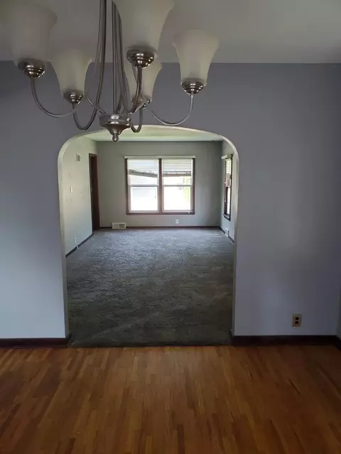 107 E South St, Morrison, IL 61270 photo 10