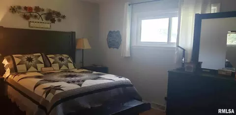 905 8th Ave, Silvis, IL 61282 photo 14
