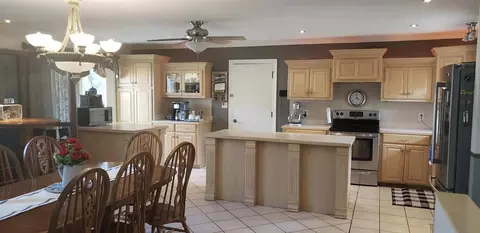 905 8th Ave, Silvis, IL 61282 photo 6