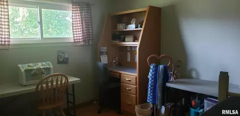 905 8th Ave, Silvis, IL 61282 photo 9