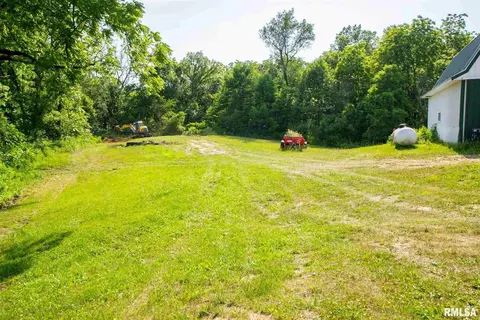 18866 Lake Rd, Morrison, IL 61270 photo 12