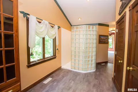 18866 Lake Rd, Morrison, IL 61270 photo 48