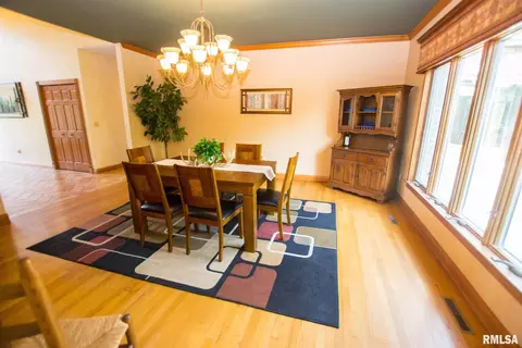 18866 Lake Rd, Morrison, IL 61270 photo 32