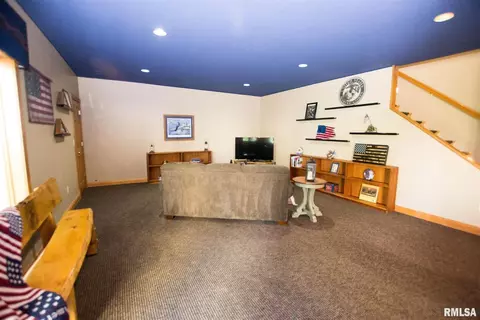 18866 Lake Rd, Morrison, IL 61270 photo 43