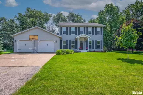 7 Pine Tree Ct, Kewanee, IL 61443 photo 2