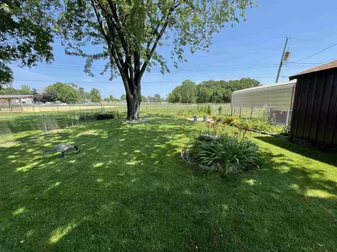 1309 11th St, Silvis, IL 61282 photo 17