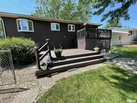 1309 11th St, Silvis, IL 61282 photo 12