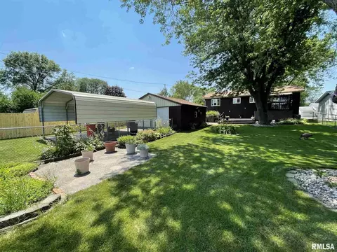 1309 11th St, Silvis, IL 61282 photo 8