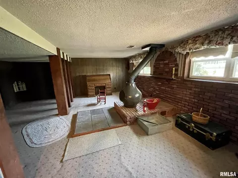 1309 11th St, Silvis, IL 61282 photo 32