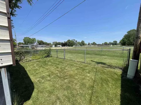1309 11th St, Silvis, IL 61282 photo 19