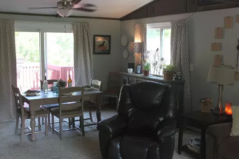 413 3rd Ave #A, Hampton, IL 61256 photo 5