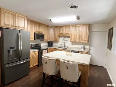 1011 Roberta Dr, Murphysboro, IL 62966 photo 3