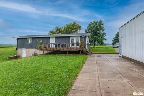 999 230th St, Aledo, IL 61231 photo 3